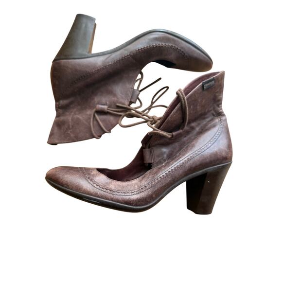 Camper Brown Leather Ankle Boots Size 8 Victorian Witchy Wednesday Goth *flaw* - Picture 1 of 9